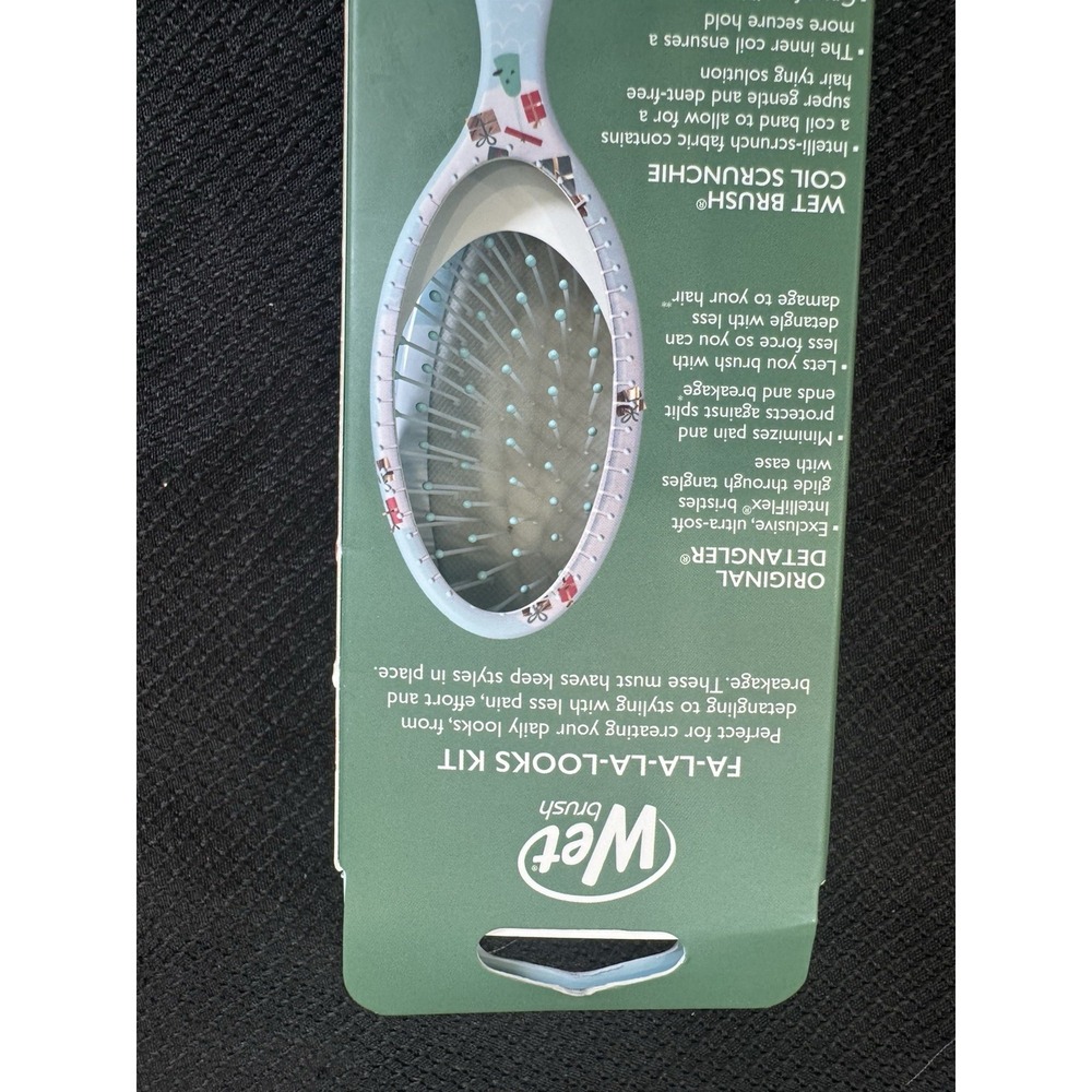 Wet Brush Christmas Cheer Elf  Brush & Scrunchie Duo New‎ - Picture 7 of 10